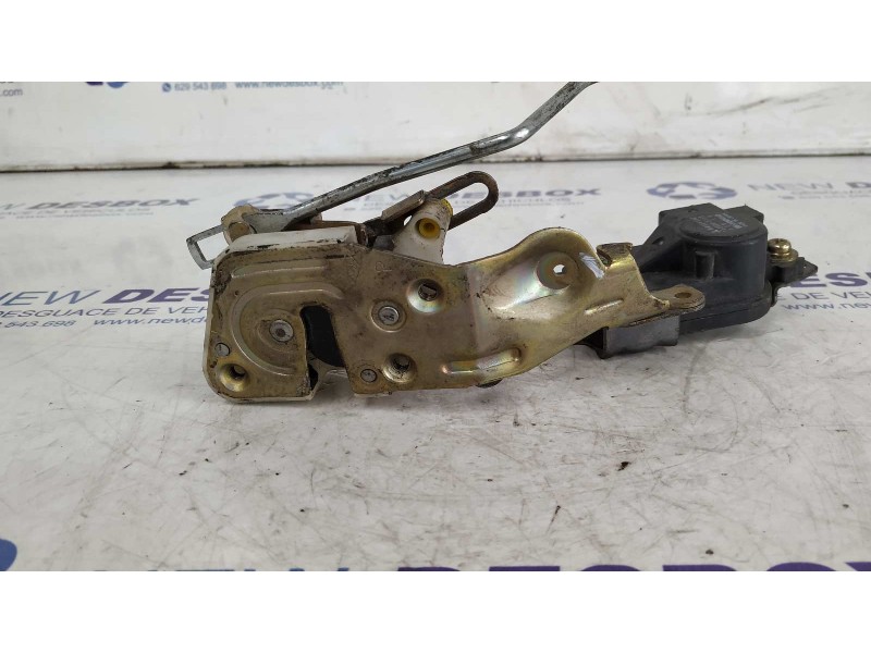 Recambio de cerradura puerta delantera derecha para mitsubishi space wagon (n30/n40) 2.0 turbodiesel referencia OEM IAM MB655572