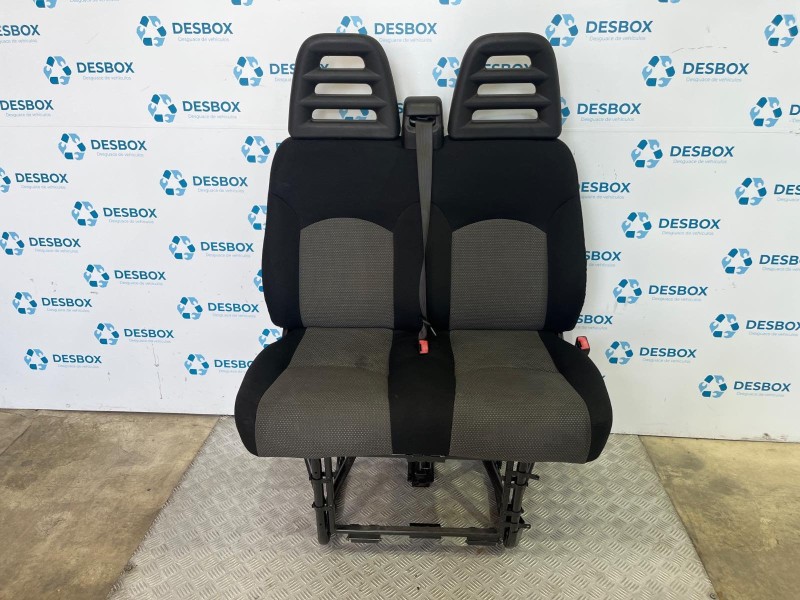 Recambio de asiento delantero derecho para iveco daily vi caja/chasis 33s15, 35s15, 35c15 referencia OEM IAM   