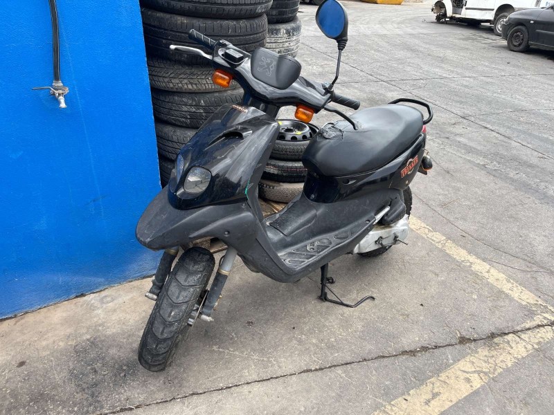 peugeot trekker / tkr del año 2000