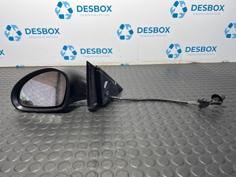 Recambio de retrovisor izquierdo para seat ibiza (6l1) 1.4 referencia OEM IAM 014142  
