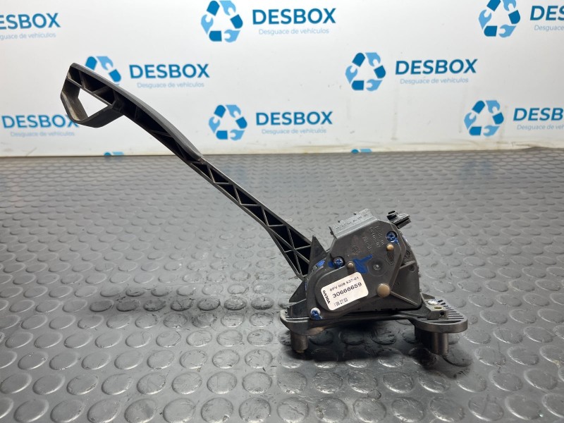 Recambio de potenciometro pedal para volvo s60 berlina 2.4 d referencia OEM IAM 30666659  