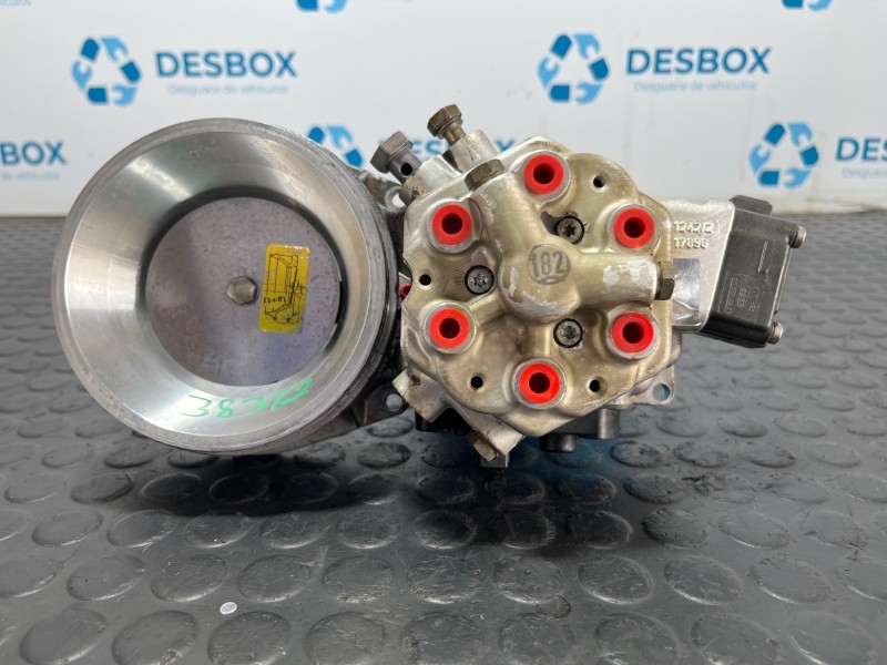 Recambio de cabezal inyeccion para audi 100 c4 sedán 2.3 iny referencia OEM IAM 054133353A  