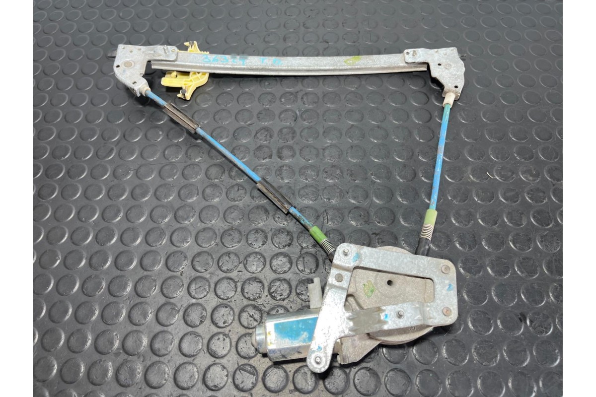 Recambio de elevalunas trasero derecho para citroen xsara picasso 2.0 hdi exclusive plus referencia OEM IAM 9637090880  