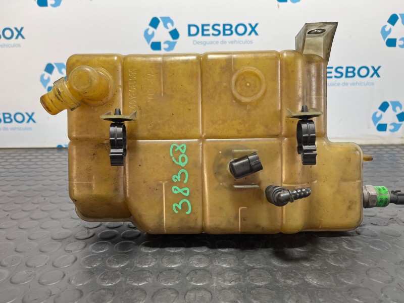 Recambio de deposito expansion para iveco daily vi caja/chasis 33s15, 35s15, 35c15 referencia OEM IAM 5801303409  