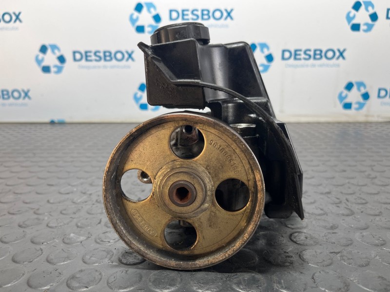 Recambio de bomba direccion para peugeot 206 berlina 206 xtd 1.9 referencia OEM IAM 9638931980  