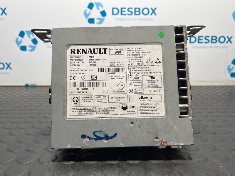 Recambio de sistema audio / radio cd para renault megane iv berlina 5p 1.5 dci referencia OEM IAM 281155981RA  