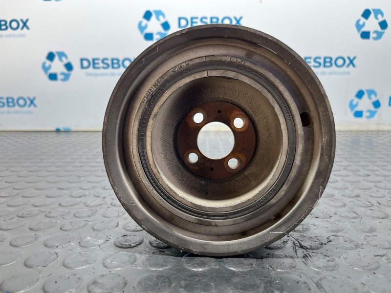 Recambio de polea cigueñal para iveco daily vi caja/chasis 33s15, 35s15, 35c15 referencia OEM IAM 504076697  
