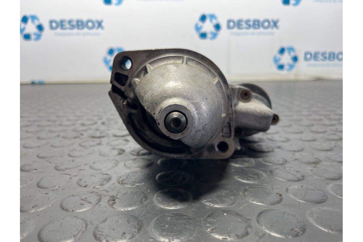 Recambio de motor arranque para mercedes-benz clase s (w126) berlina+coupe se 300 referencia OEM IAM 0001110016  