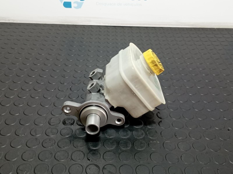 Recambio de bomba freno para iveco daily conf. paquetería (sommer) referencia OEM IAM 0204Y24459  