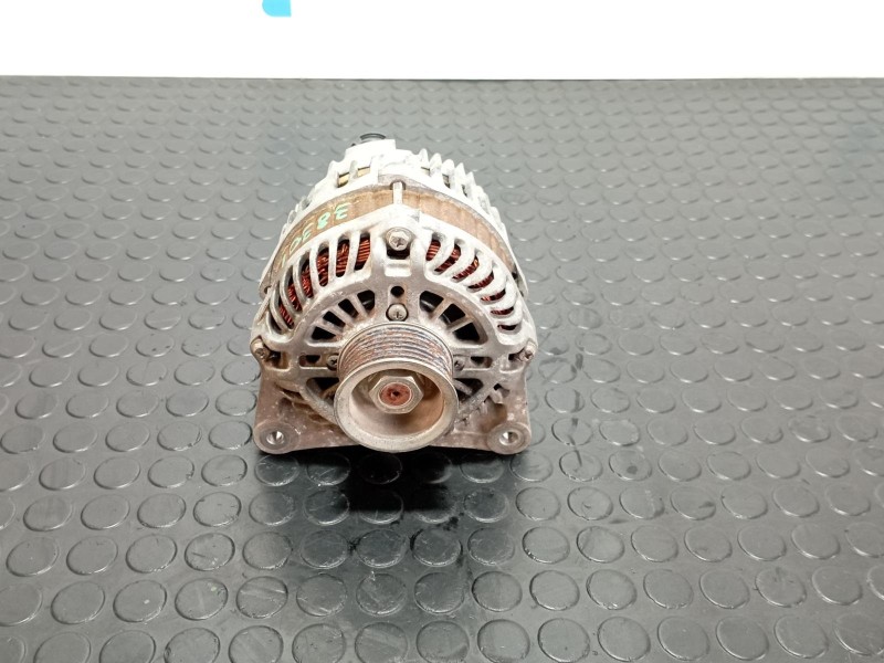 Recambio de alternador para nissan juke (f15) 1.6 referencia OEM IAM 231001KA1A  