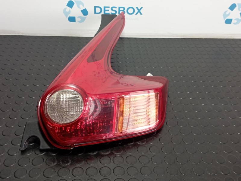 Recambio de piloto trasero derecho para nissan juke (f15) 1.6 referencia OEM IAM 265501KA0B  
