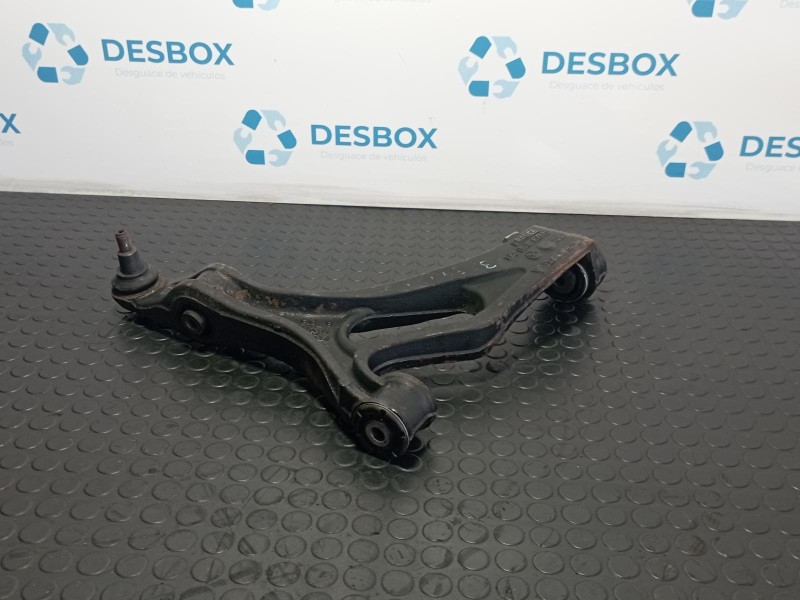 Recambio de brazo izquierdo inferior delantero para volkswagen touareg (7la) 5.0 v10 referencia OEM IAM 7L0407153E  