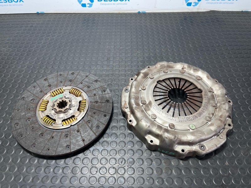Recambio de kit embrague para renault 42aea10 18008b referencia OEM IAM 5010452307  