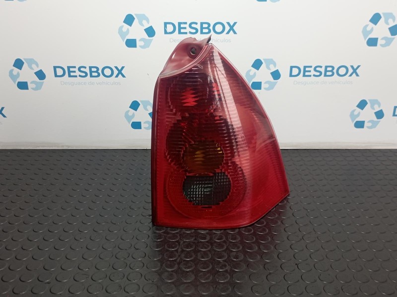 Recambio de piloto trasero derecho para peugeot 307 break / sw (s1) referencia OEM IAM 26674T0206  
