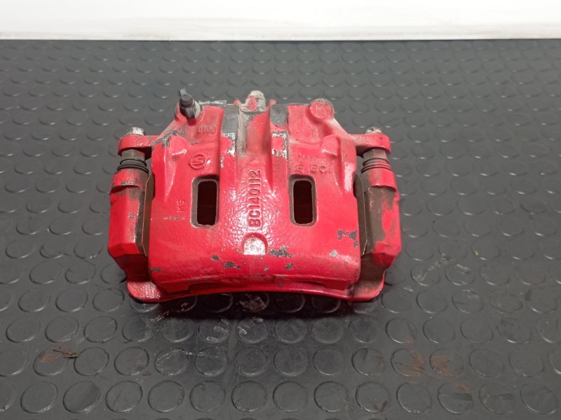 Recambio de pinza de freno delantera derecha para ssangyong rexton 2.7 turbodiesel cat referencia OEM IAM BC140112  