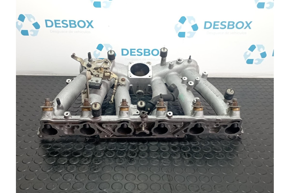 Recambio de colector admision para mercedes-benz clase s (w126) berlina+coupe se 300 referencia OEM IAM R1031411601  