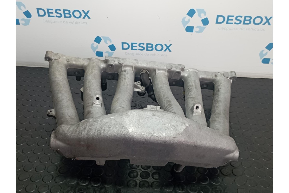 Recambio de colector admision para mercedes-benz clase s (w126) berlina+coupe se 300 referencia OEM IAM R1031411601  