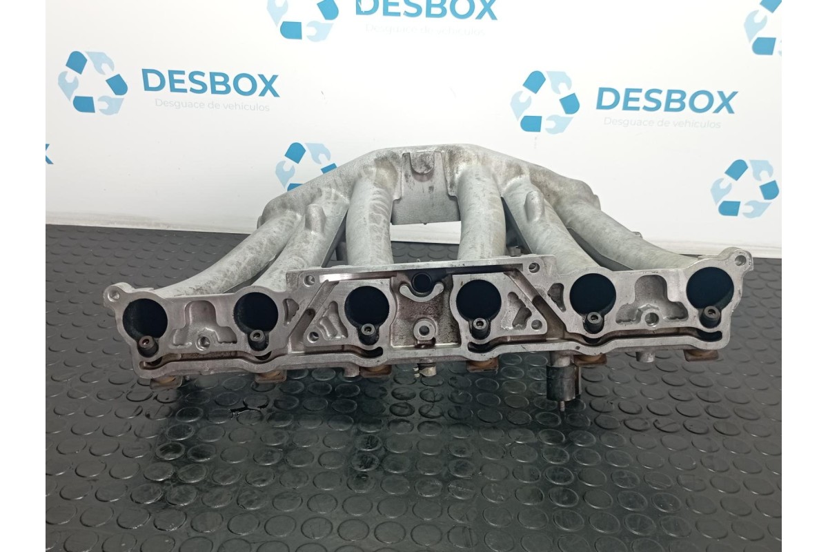 Recambio de colector admision para mercedes-benz clase s (w126) berlina+coupe se 300 referencia OEM IAM R1031411601  