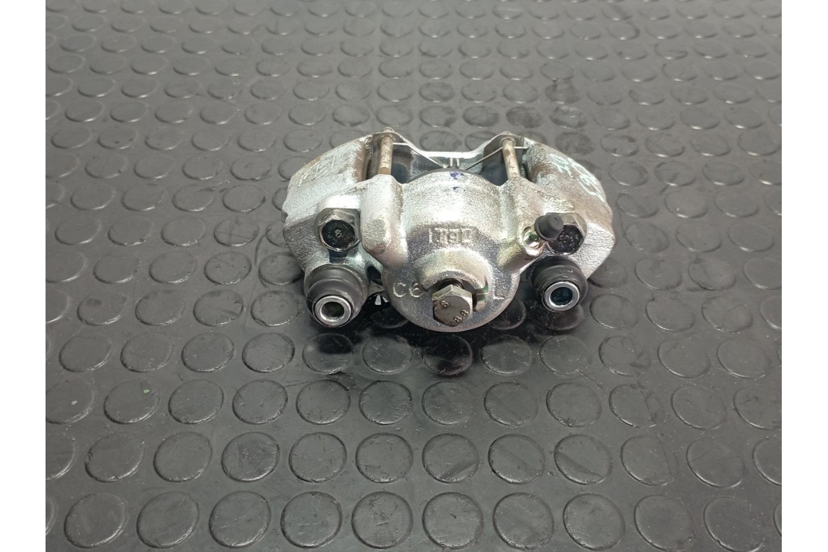 Recambio de pinza de freno delantera izquierda para piaggio (vespa) porter caja/chasis electric referencia OEM IAM 658279  