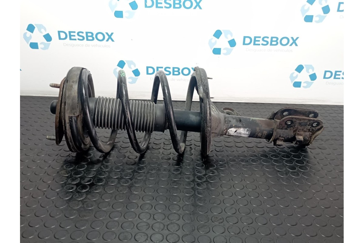 Recambio de amortiguador delantero izquierdo para kia carnival ii 2.9 crdi lx referencia OEM IAM 546004D200  
