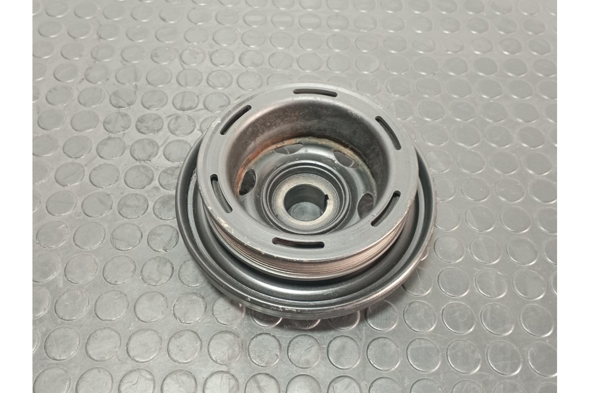 Recambio de polea cigueñal para mercedes-benz sprinter 02.00  caja abierta 2.2 cdi referencia OEM IAM A6110300503  