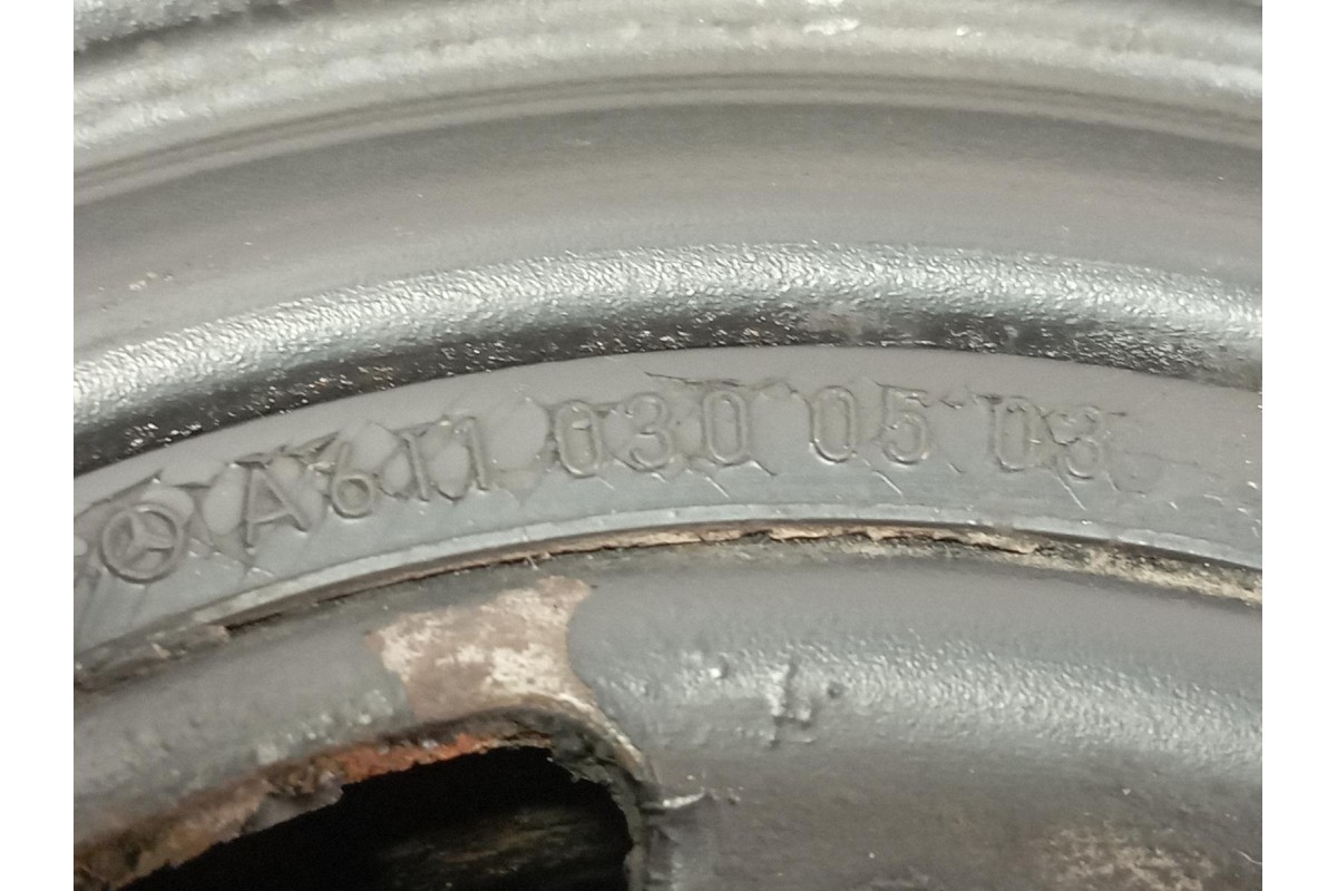 Recambio de polea cigueñal para mercedes-benz sprinter 02.00  caja abierta 2.2 cdi referencia OEM IAM A6110300503  