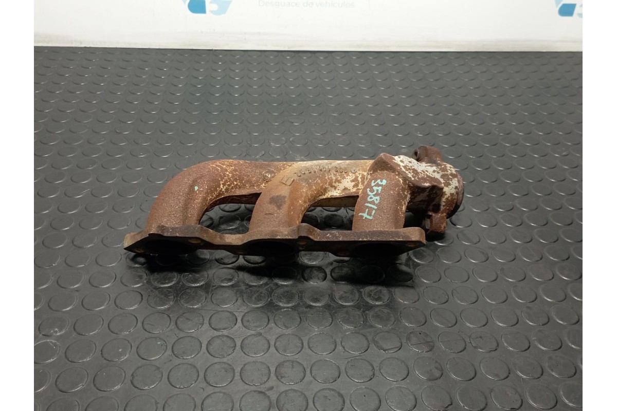 Recambio de colector escape para mercedes-benz clase s (w126) berlina+coupe se 300 referencia OEM IAM 1031421502  