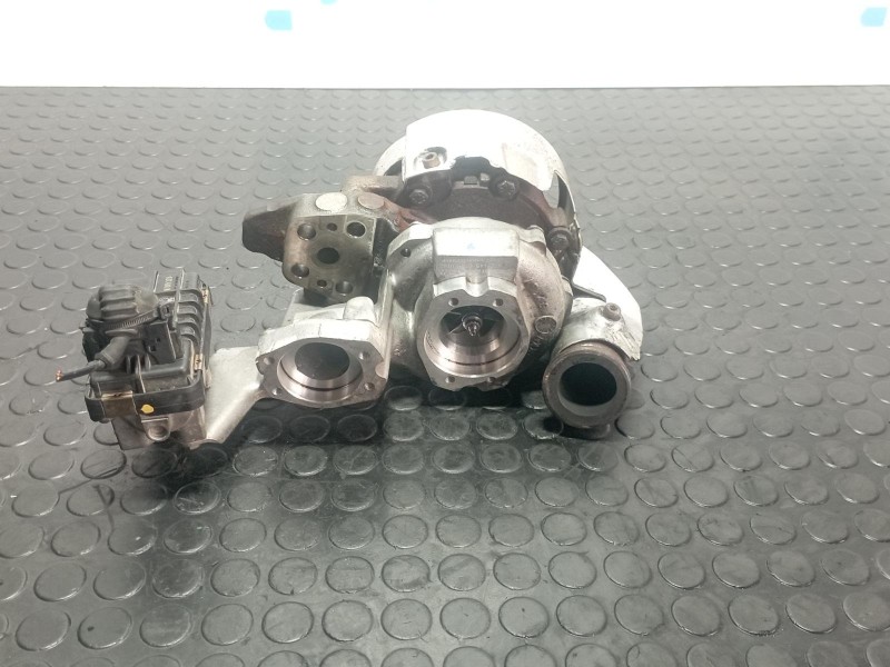 Recambio de turbocompresor para volkswagen touareg (7la) 5.0 v10 referencia OEM IAM 07Z145873H  