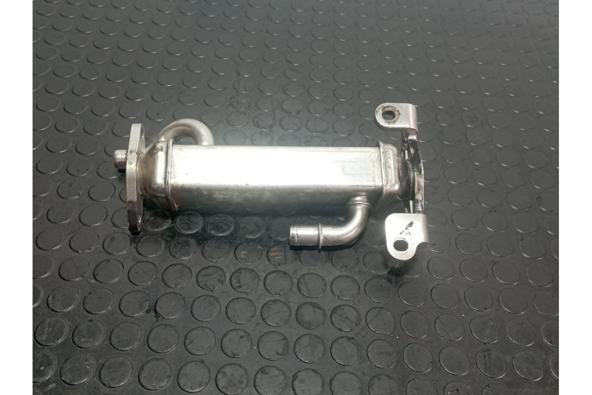 Recambio de enfriador gases egr para iveco daily vi caja/chasis 33s15, 35s15, 35c15 referencia OEM IAM 5801365344  