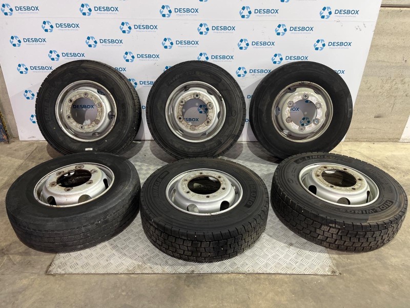 Recambio de juego llantas para renault 42aea10 18008b referencia OEM IAM   