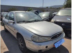 ford mondeo ii sedán del año 1999