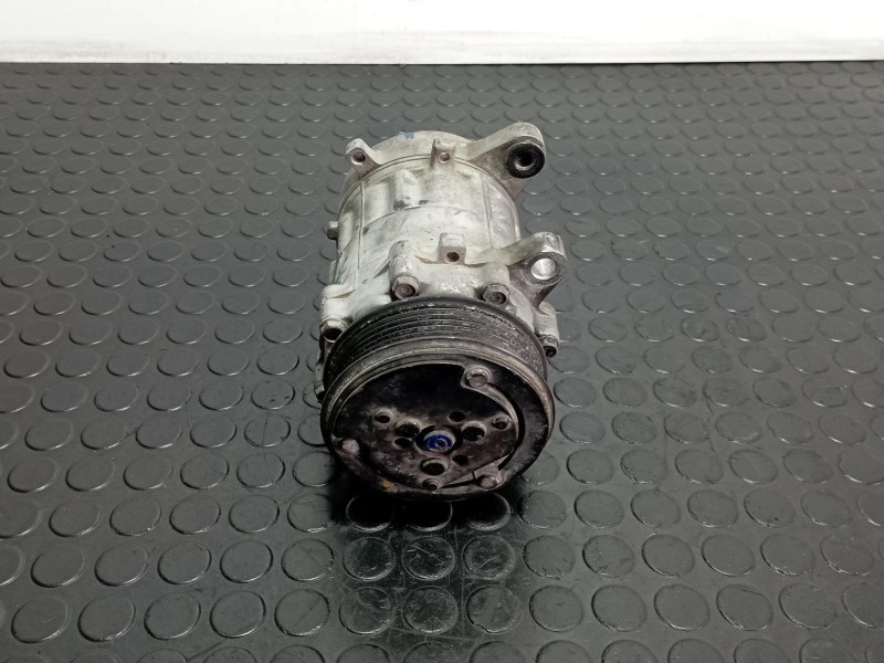 Recambio de compresor aire acondicionado para seat arosa (6h1) referencia OEM IAM 6N0820803A  
