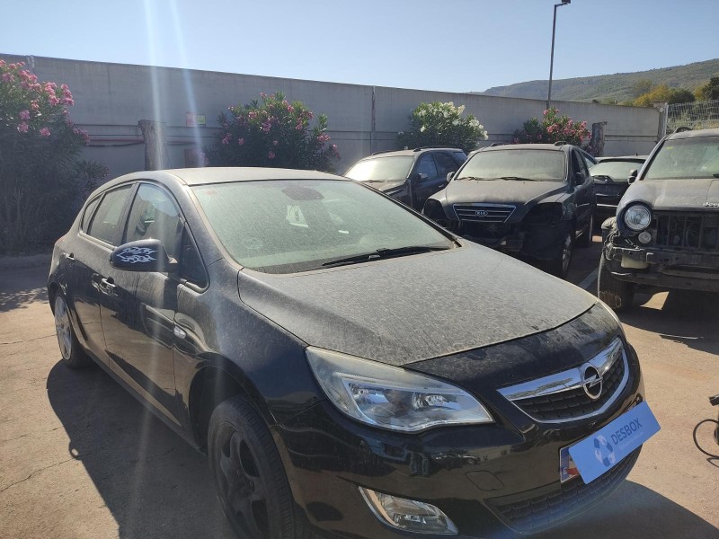 opel astra j lim. del año 2011