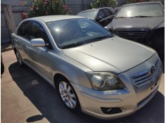 toyota avensis berlina (t25) del año 2007