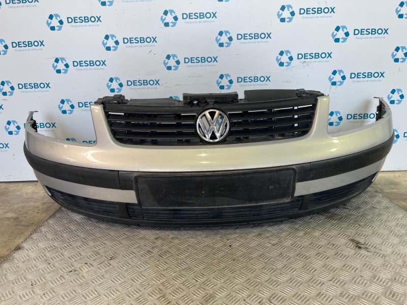 Recambio de paragolpes delantero para volkswagen passat berlina (3b2) 1.9 tdi referencia OEM IAM   
