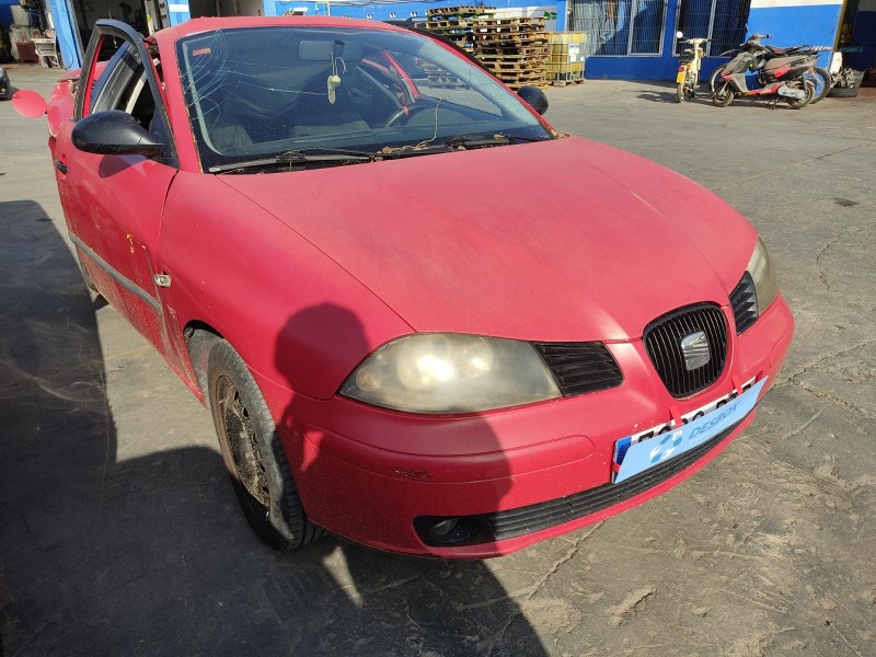 seat ibiza (6l1) del año 2002