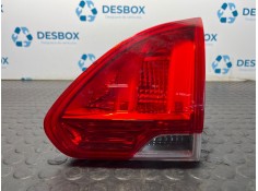 Recambio de piloto porton derecho para peugeot 2008 i referencia OEM IAM 9678074580  