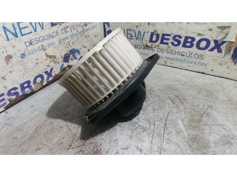 Recambio de ventilador calefaccion para nissan almera (n15) 2.0 diesel referencia OEM IAM 5675030352  