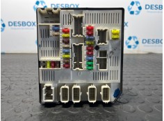 Recambio de caja reles / fusibles para renault megane iii coupe 1.4 gasolina referencia OEM IAM 284B66441R  