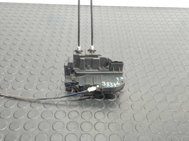 Recambio de cerradura puerta trasera derecha para nissan murano (z50) referencia OEM IAM 82500CA01B  