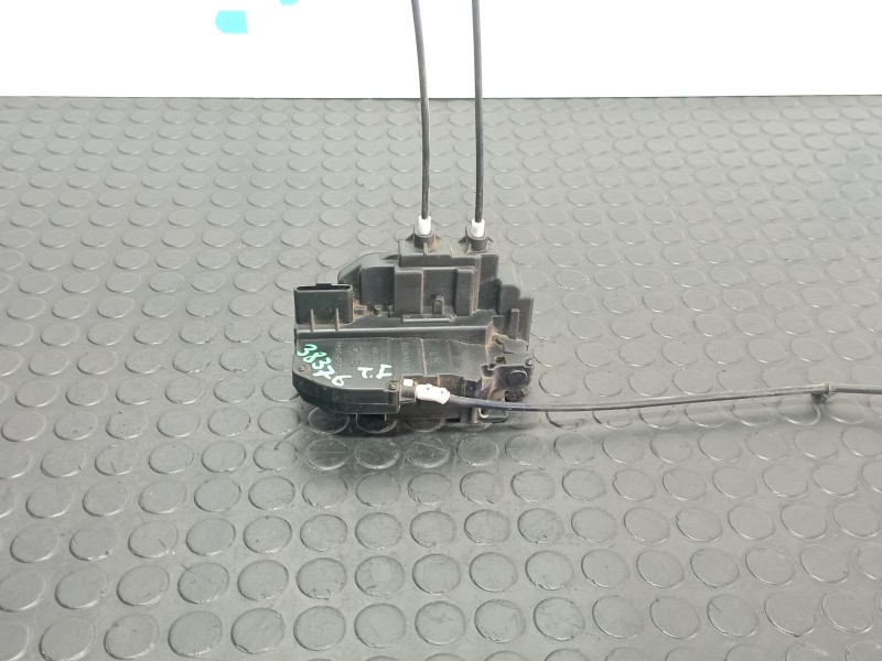 Recambio de cerradura puerta trasera izquierda para nissan murano (z50) referencia OEM IAM 82501CA012  