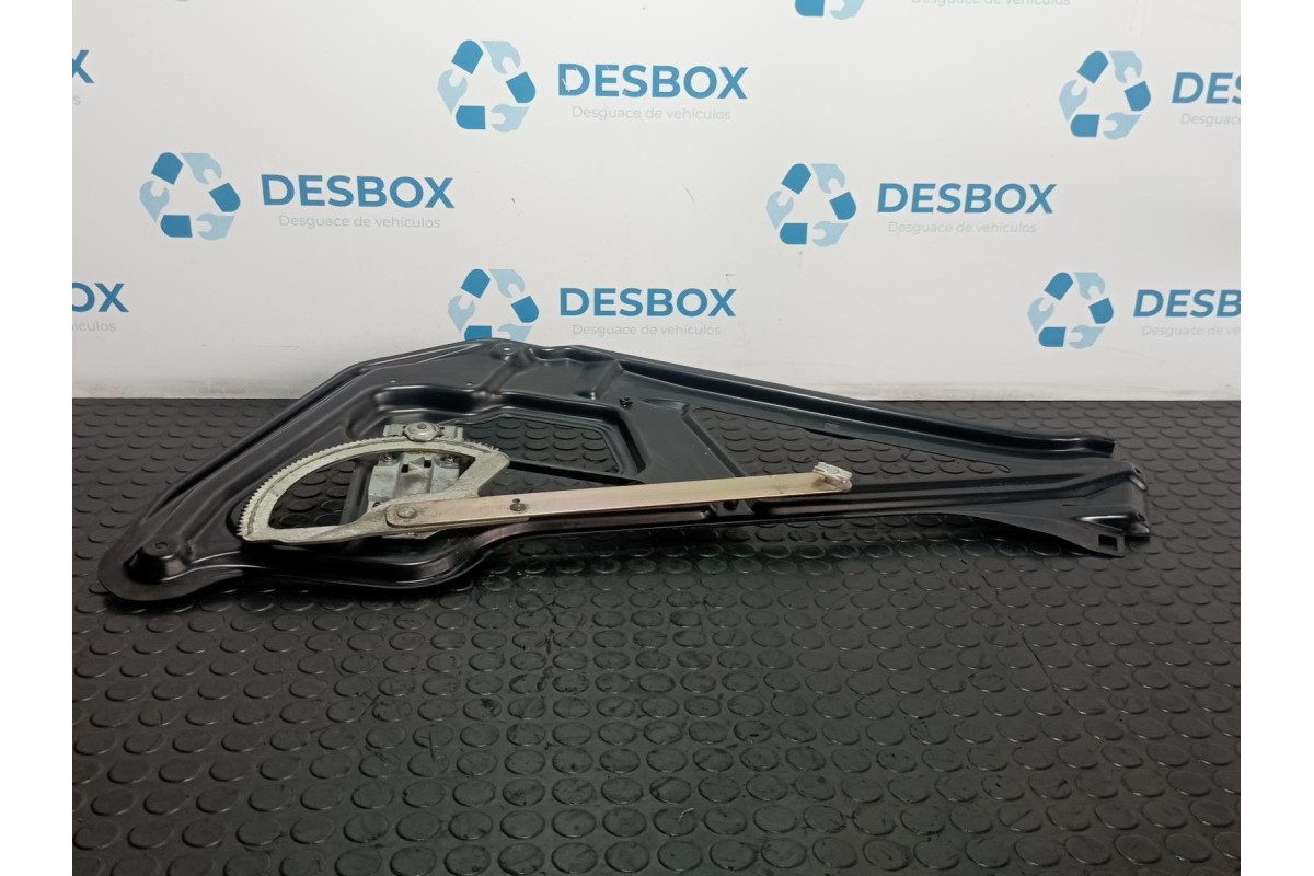 Recambio de elevalunas delantero izquierdo para volkswagen lt caja cerrada / combi (mod. 1997) furgon 2.8 tdi referencia OEM IAM