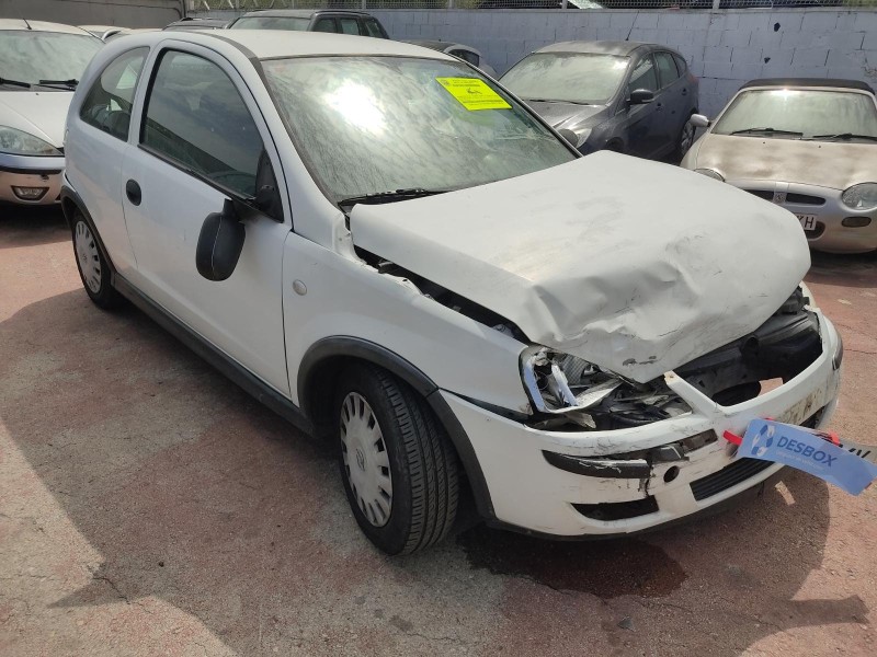 opel corsa c del año 2000