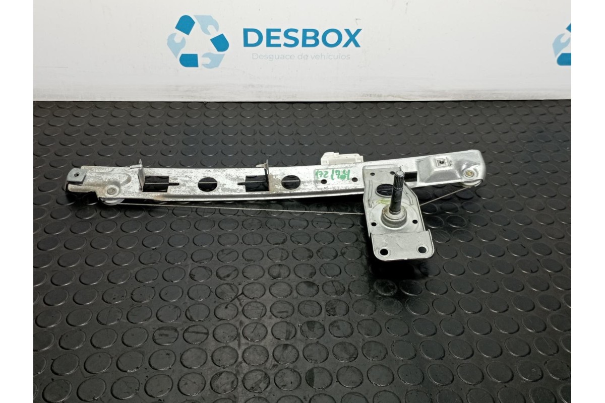 Recambio de elevalunas trasero izquierdo para renault megane ii berlina 5p 1.6 16 v referencia OEM IAM 190011782  