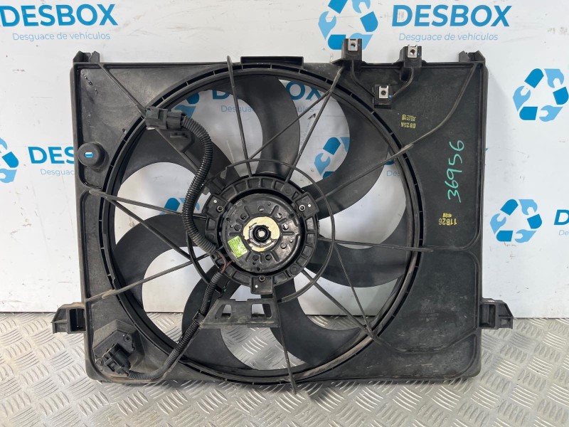 Recambio de electroventilador para kia carens 1.6 crdi referencia OEM IAM 253801DXXX  