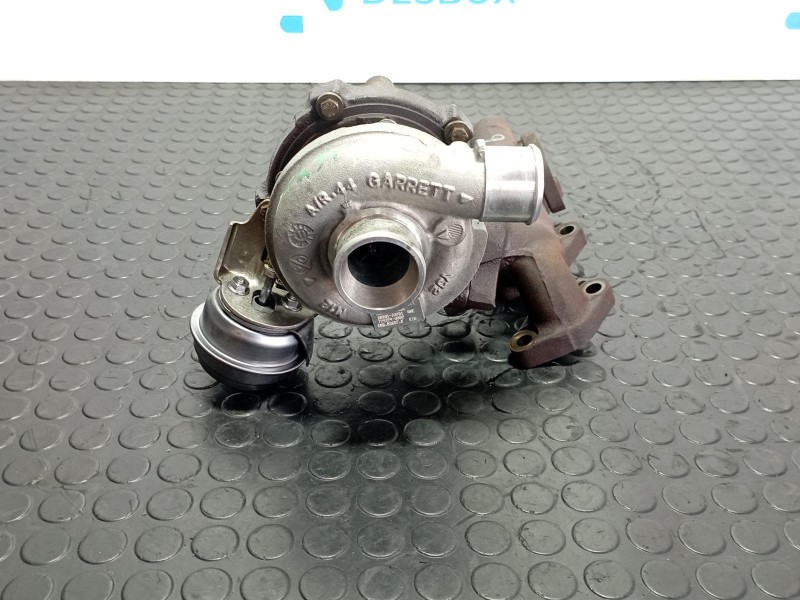 Recambio de turbocompresor para kia carens 1.6 crdi referencia OEM IAM 202012A701  