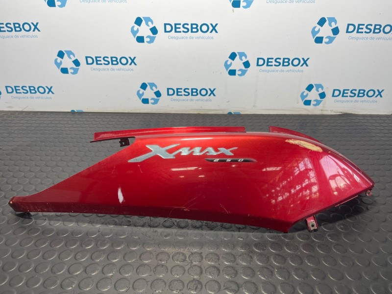 Recambio de moldura para yamaha yp 250 majesty referencia OEM IAM 1B9F173100  