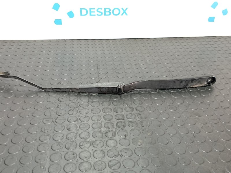 Recambio de brazo limpia delantero izquierdo para nissan juke (f15) 1.6 referencia OEM IAM W000014866  
