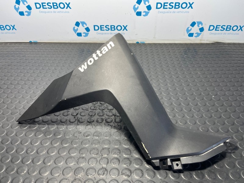 Recambio de moldura para wottan storm sy125t referencia OEM IAM   