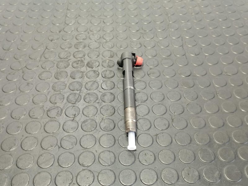 Recambio de inyector para mercedes-benz clase a (w176) 2.2 referencia OEM IAM A6510702387  